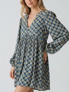 Anthropologie Blue Floral V-Neck Long-Sleeve Mini Dress